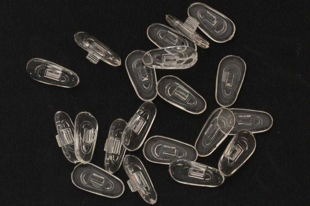 NOSE PADS & GROMMETS